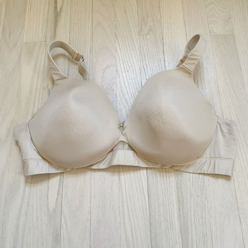 BUY 1 GET 1 FREE cacique lightly lined plunge 44d